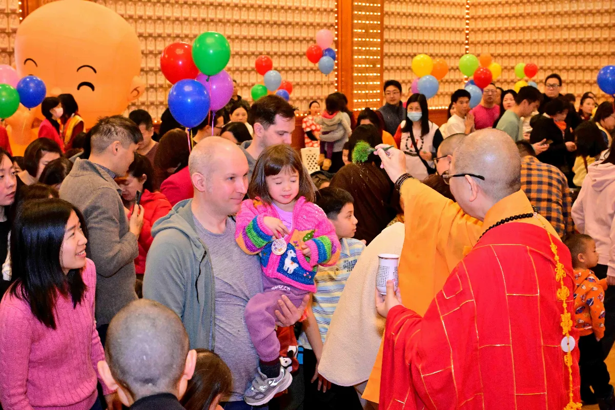 A Joyful Beginning to 2026: Buddha’s Light Babies Receive New Year Blessings in Fo Guang Shan Toronto